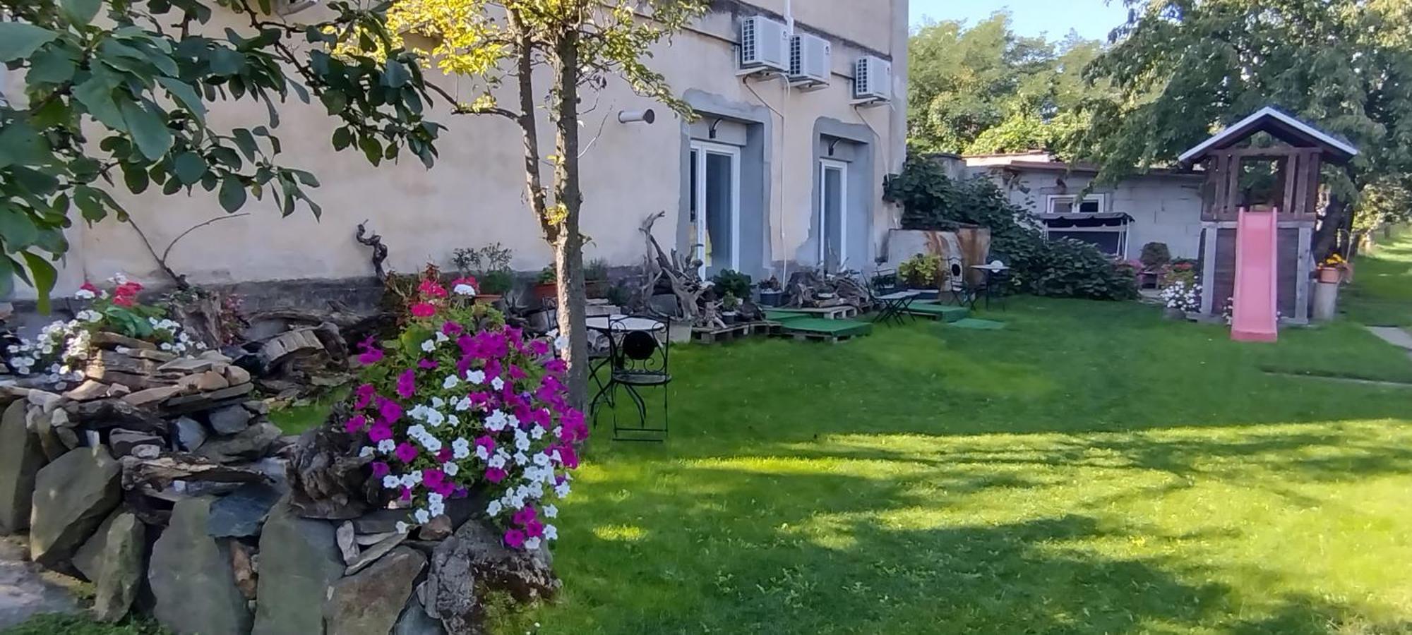 Ubytovani Zahrada Velke Pavlovice Bagian luar foto